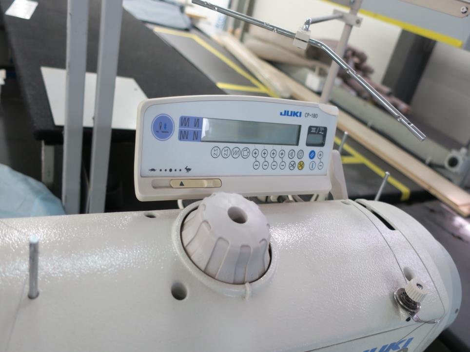 Machines à coudre-3